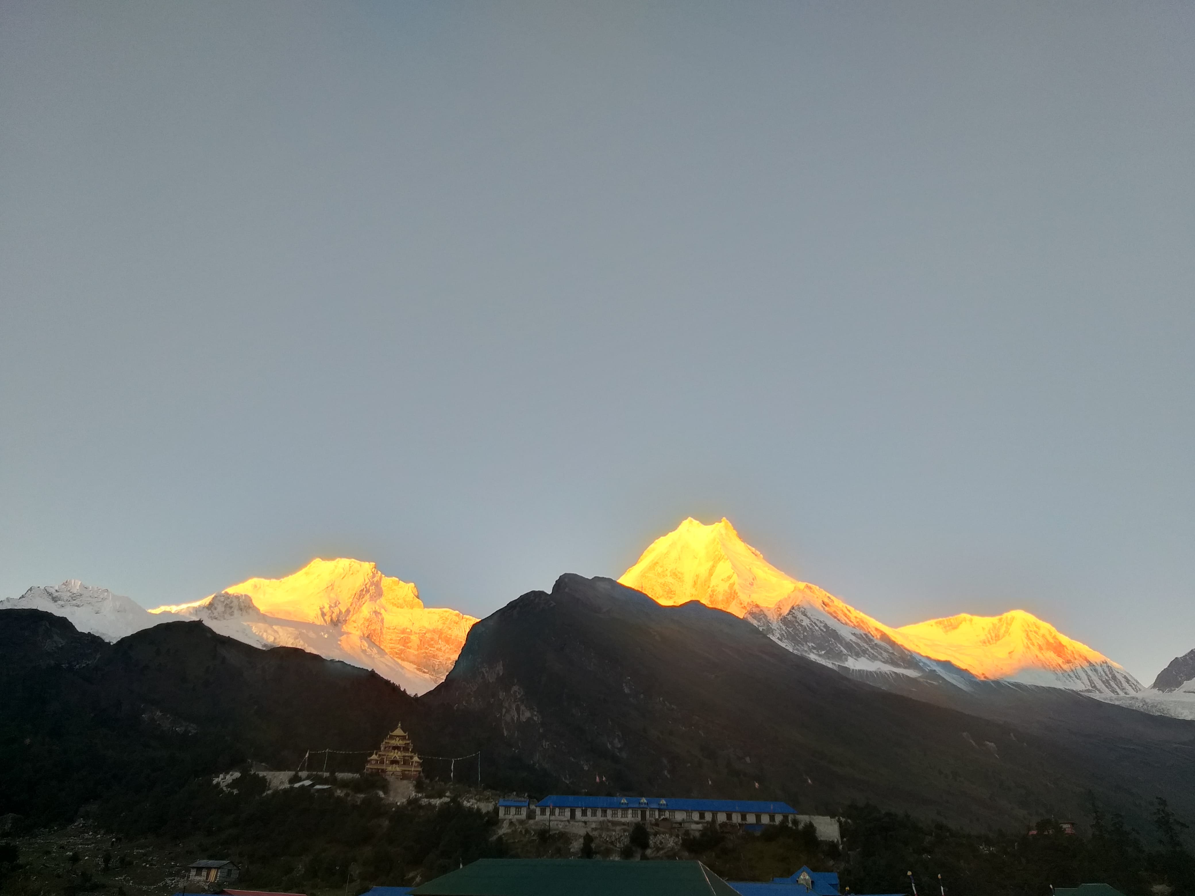 Manaslu Circuit Trek